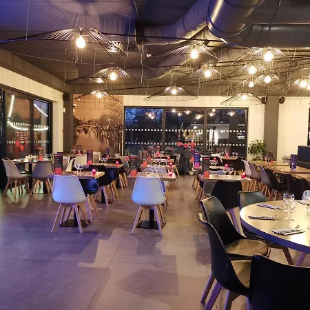 Cite Imperiale Ye 3* Mettet